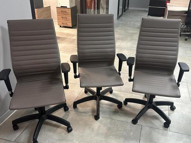 Кресло руководителя МЕТТА